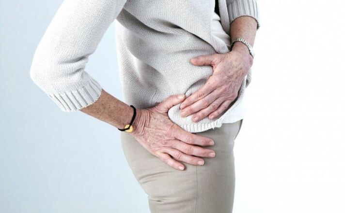 Coxarthrose des Hüftgelenks bei einer älteren Frau